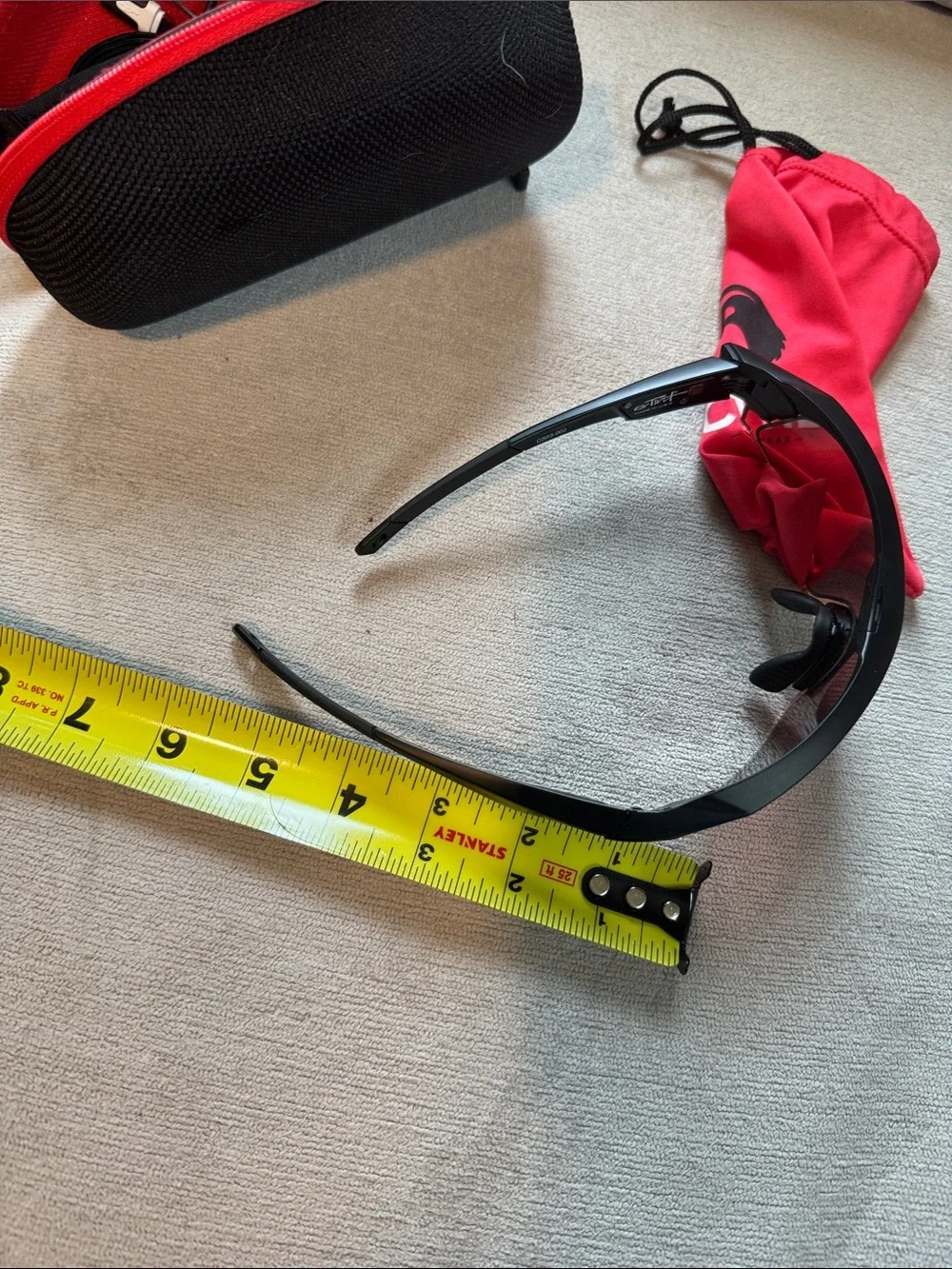 Ctrl electronic tinting eyewear Protective Sport Goggles with Red Zip Case